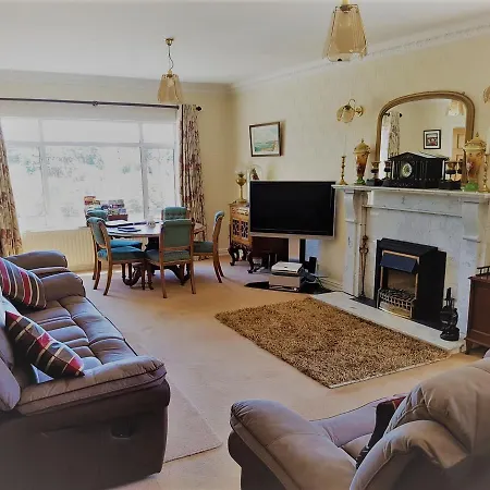 Groveside Farm 4*